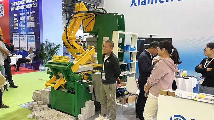 2024 Cubic Stone Brick splitting machine from Xiamen Bestlink Factory